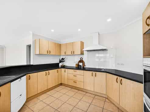 9 Athol Place, Algies Bay