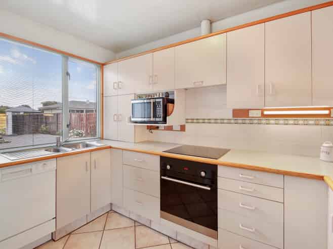 2/725 Main North Road, Belfast