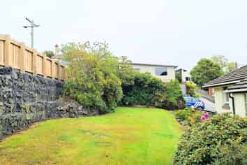 32 Teignmouth Street, Abbotsford