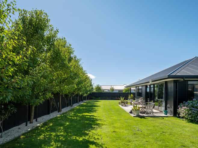 102 Oakley Avenue, Springlands