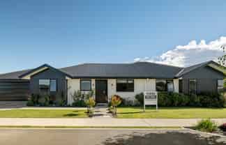 102 Oakley Avenue, Springlands