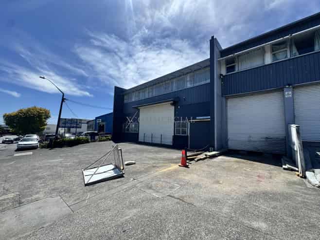 735sqm Well-located Stand-alone Industrial