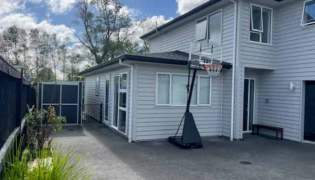 14 Ahutoetoe Rd, Milldale