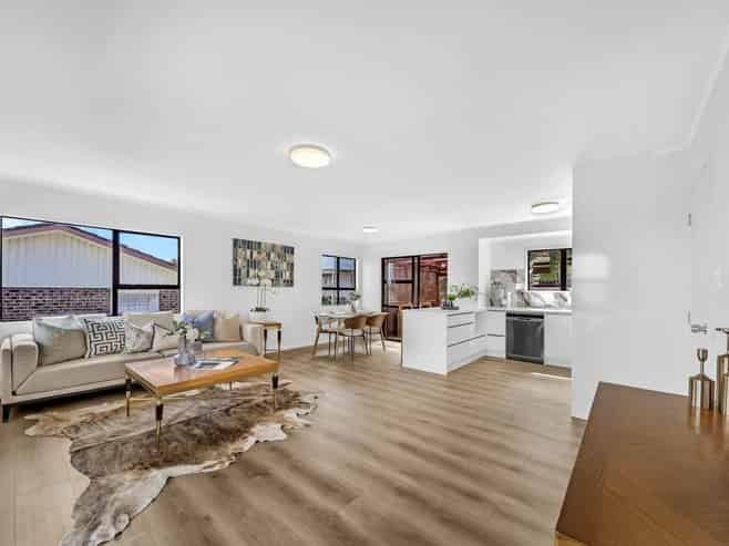 10 Marco Place, Highland Park