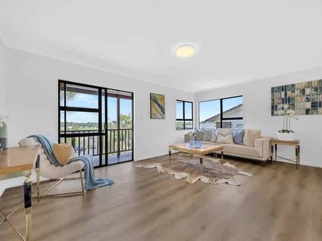 10 Marco Place, Highland Park