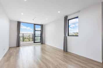 302/553C Glenfield Road, Auckland Central