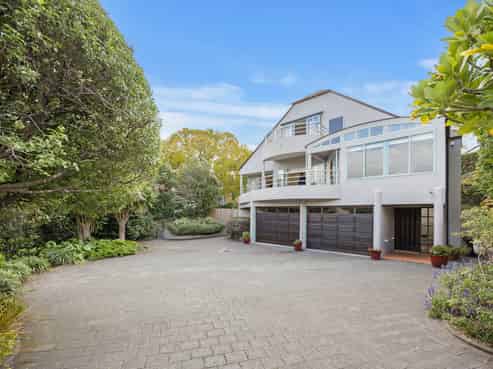 48 Bay Road, Saint Heliers