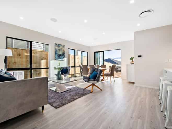 Auckland - Address withheld