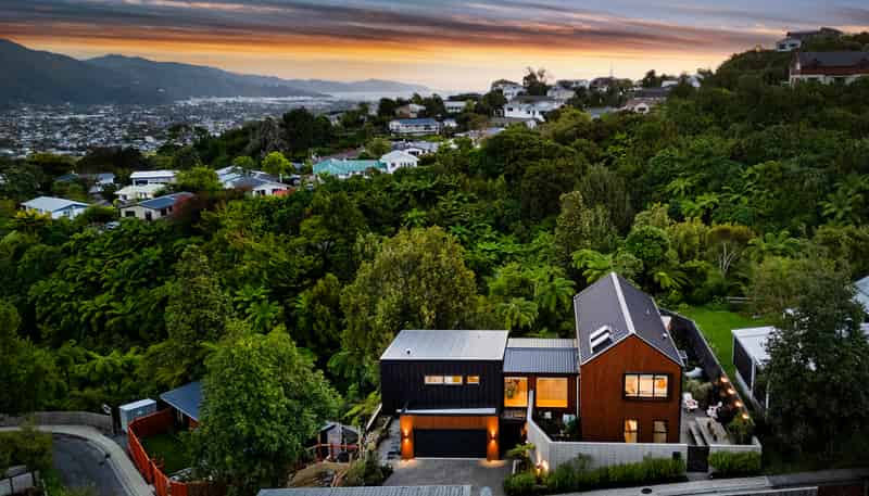 13b Renoir Avenue, Belmont