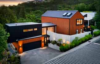 13b Renoir Avenue, Belmont