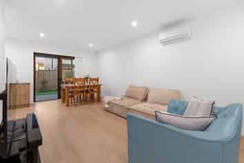 31 Nga Pona Toru Road, Flat Bush