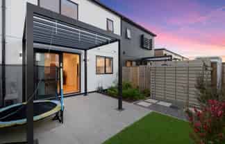 31 Nga Pona Toru Road, Flat Bush