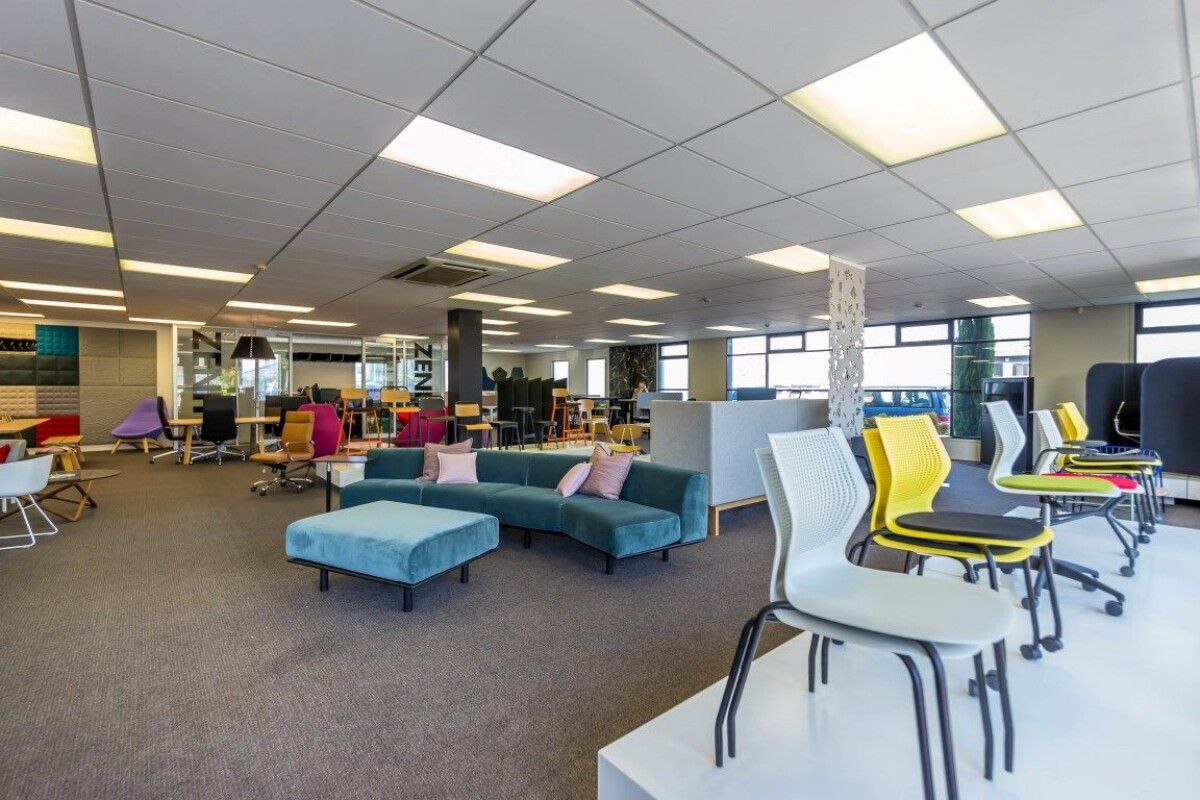 Blenheim Road Showroom - Aanzicht 2