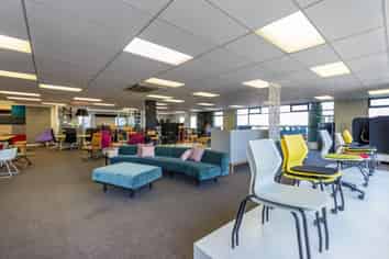 Blenheim Road Showroom 