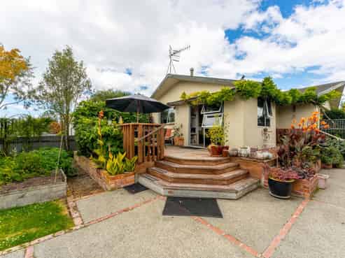 45 Pukatea Street, Glenwood