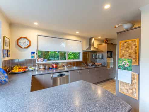 45 Pukatea Street, Glenwood