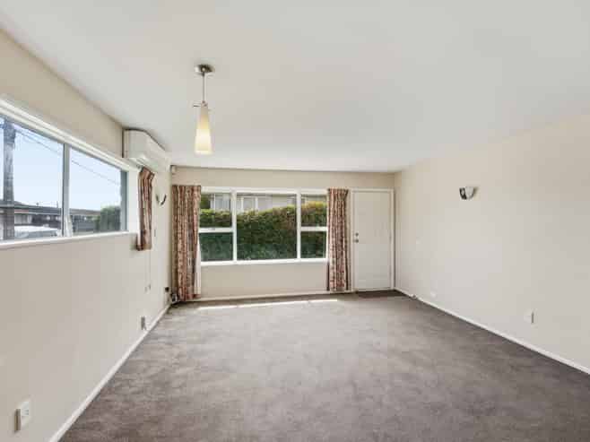 1/22 Clive Street, Phillipstown