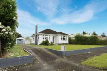 12 Bowen Street, Levin