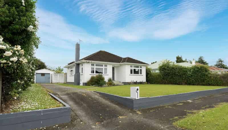 12 Bowen Street, Levin