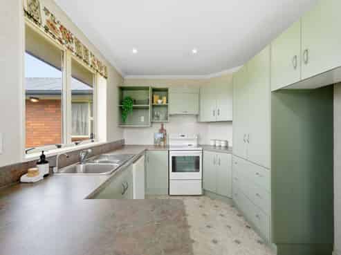 120 Newcastle Street, Windsor