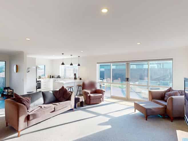 21 Wescombe Grove, Feilding