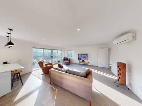 21 Wescombe Grove, Feilding