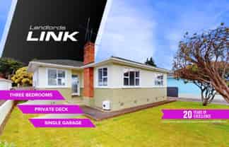 30 Hadfield Crescent, College Estate