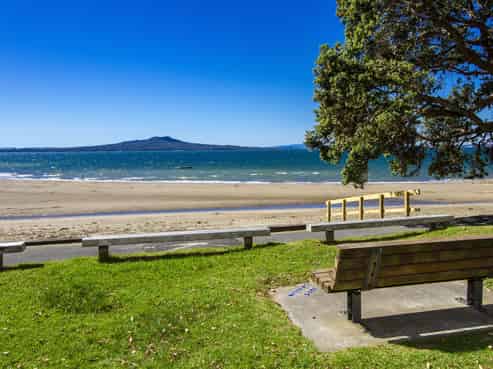 9a The Esplanade, Castor Bay