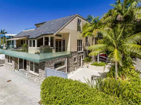 9a The Esplanade, Castor Bay