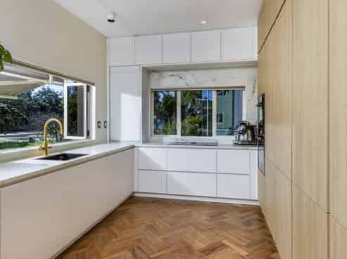 9a The Esplanade, Castor Bay