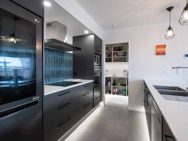 43 Woodley Road, Richmond