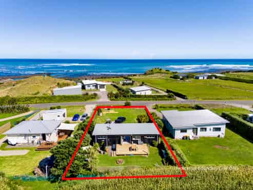 32 Anglers Avenue, Okato