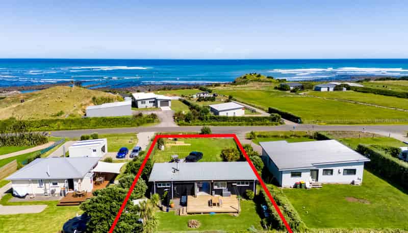 32 Anglers Avenue, Rahotu