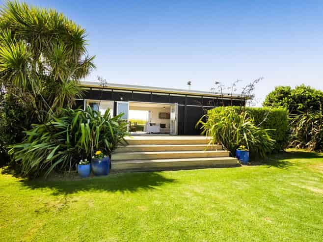 32 Anglers Avenue, Rahotu