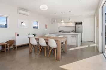 11 Coprosma Close, Papamoa