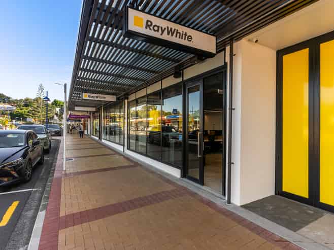 Brand New! 5.5% Yield A+ Location