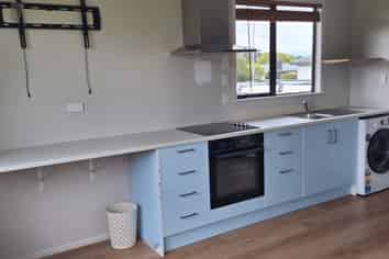 2b Glanville Road, Stratford