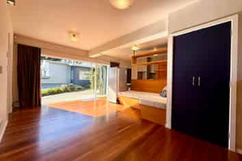 23B Rose Street, Raglan