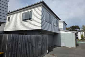 2/70 Elizabeth Street, Riccarton