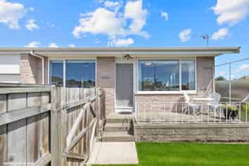 31 Belfield Street, Dallington