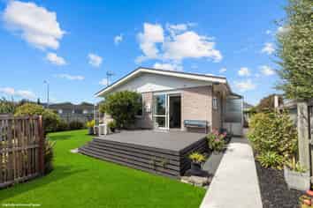 31 Belfield Street, Dallington