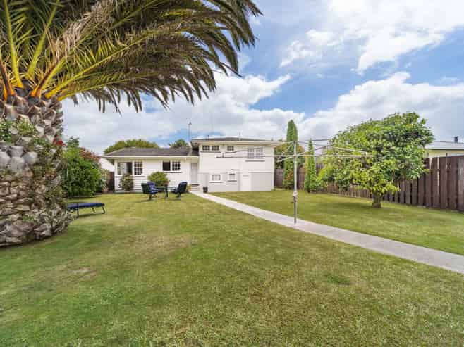 30 Lockhart Avenue, Milson