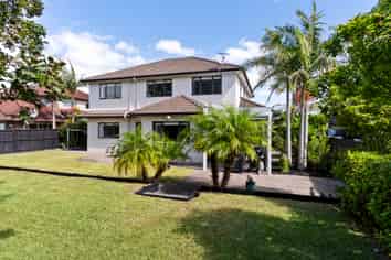 19 Pine Harbour Parade, Beachlands
