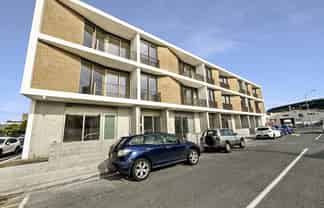 G07/2 Campbell Terrace, Petone