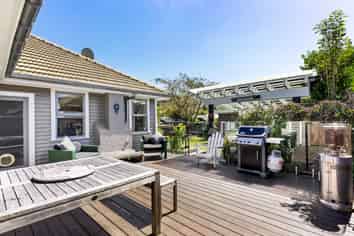 6 Rawson Street, Tawa