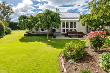 357 Hook School Road, MAKIKIHI