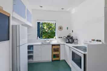 26 Makora Road, Otaihanga