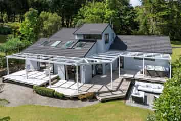 168 Carter Road, Oratia