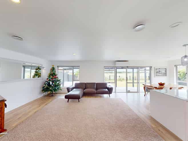 21 Meadowbrook Drive, Cloverlea