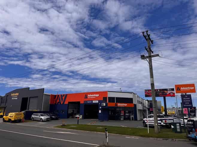 High Profile Corner Workshop Opportunity